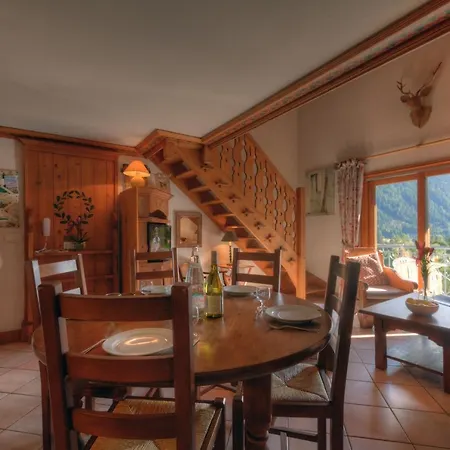 Sainte-foy-l'argentiere Sleeps 6 Pool 아파트