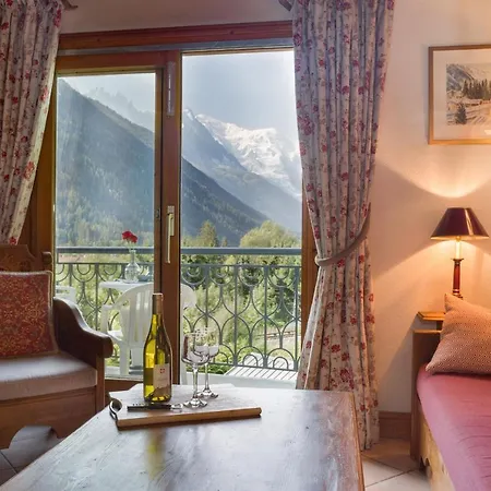 Sainte-foy-l'argentiere Sleeps 6 Pool Appartement *