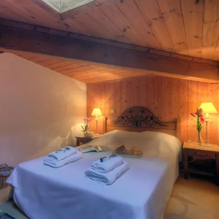 Sainte-foy-l'argentiere Sleeps 6 Pool 샤모니